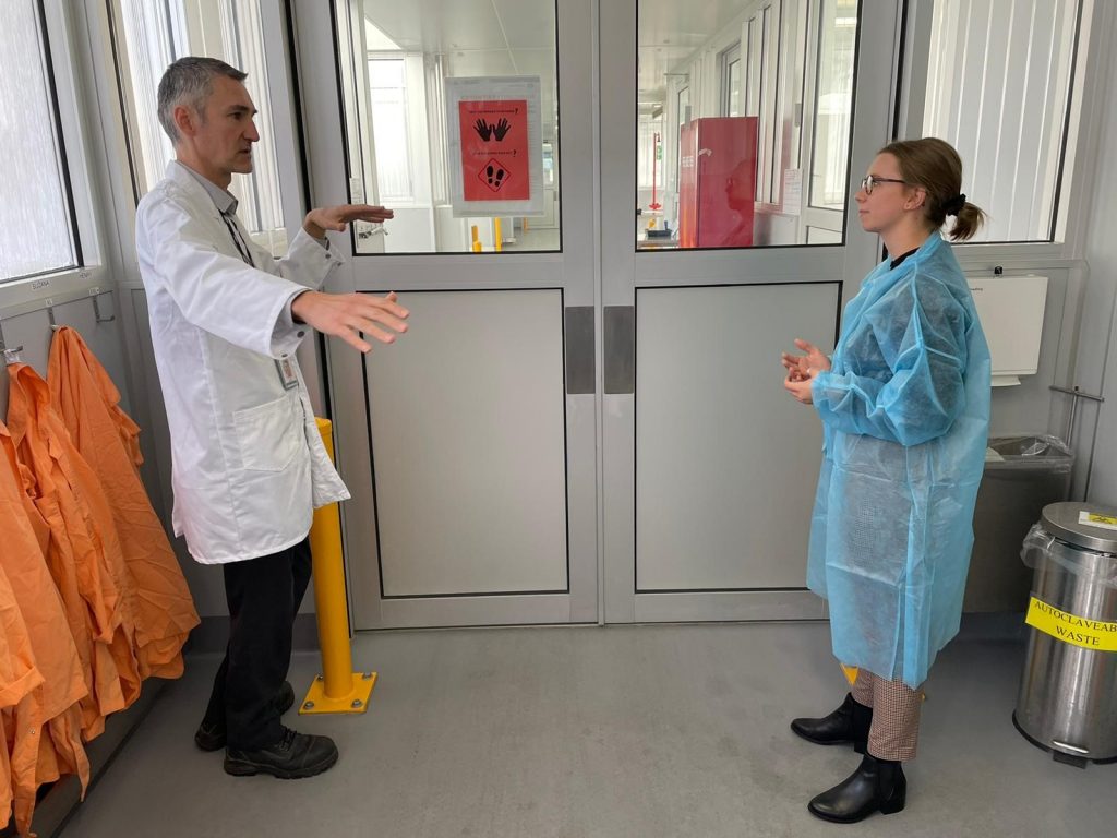 AUSVEG visits Post-Entry Quarantine (PEQ) facility